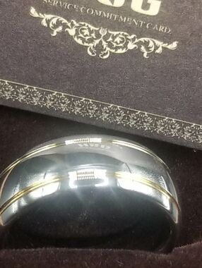 Haosg Tungsten Band - Silver Tone With Gold Tone Bands  Size 8